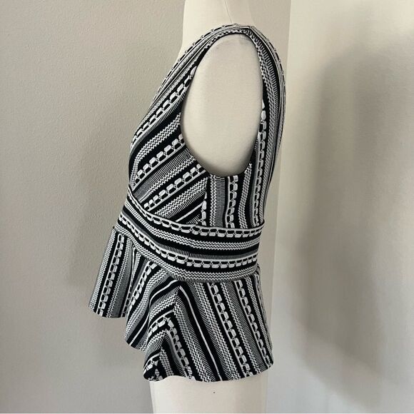 ANTHROPOLOGIE Vanessa Virginia black and white Upton peplum tank top SP - Picture 8 of 8